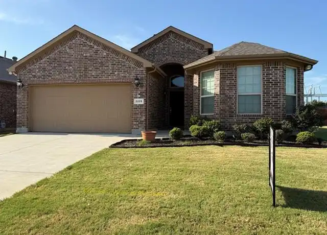 Property at 2225 Windhaven Dr, Denton, TX, 76210, 4 beds, 2 baths, [object Object]