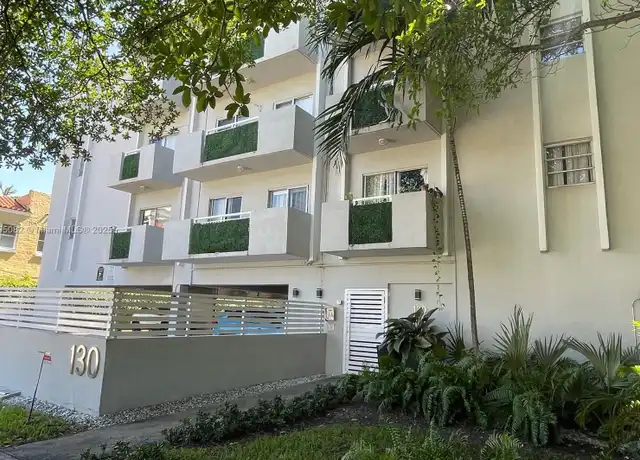 Property at 130 Mendoza Ave Unit 25, Coral Gables, FL, 33134, 2 beds, 1 bath, [object Object]