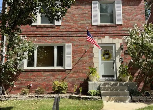 Property at 4726 Prague Ave, Saint Louis, MO, 63109, 3 beds, 2.5 baths, [object Object]