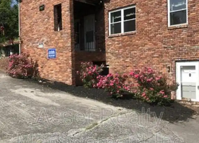 Property at 5017 Inskip Rd Unit 2, Knoxville, TN, 37912, 2 beds, 1 bath, [object Object]
