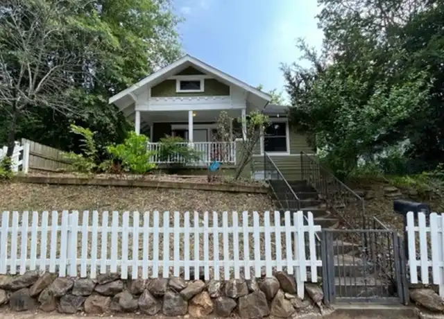 Property at 1117 W 23rd St, Little Rock, AR, 72206, 3 beds, 2 baths, [object Object]