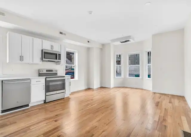 Property at 23 Pleasant St Unit 1, Fitchburg, MA, 01420, 4 beds, 2 baths, [object Object]