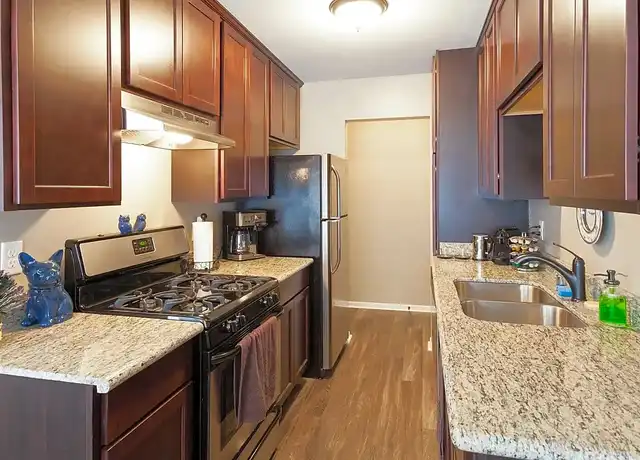 Property at West End Trails - 1500 Douglas Dr N, Minneapolis, MN, 55422, 1-2 bed, 1 bath, [object Object]