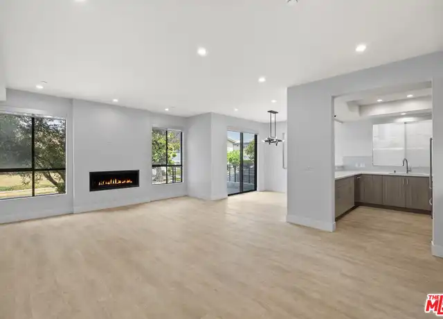 Property at 5955 Saturn St Unit 102, Los Angeles, CA, 90035, 2 beds, 2 baths, [object Object]