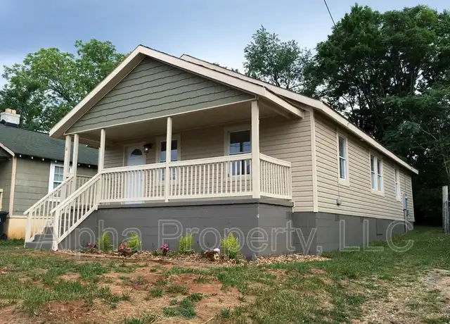 Property at 11 Pack St, Greenville, SC, 29611, 3 beds, 2 baths, [object Object]