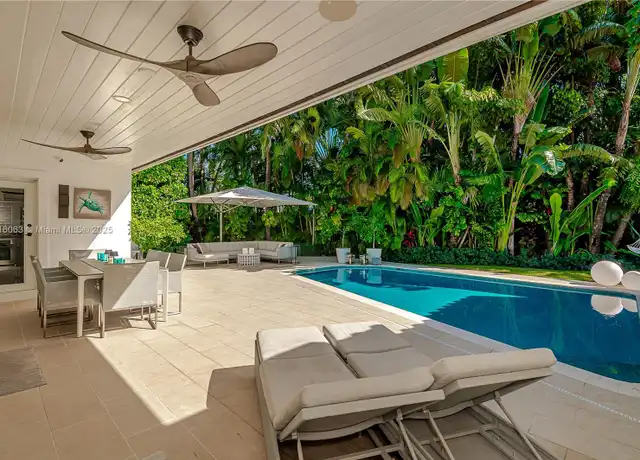 Property at 375 Harbor Ct, Key Biscayne, FL, 33149, 5 beds, 3.5 baths, [object Object]