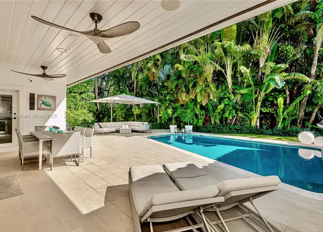 Property at 375 Harbor Ct, Key Biscayne, FL, 33149, 5 beds, 3.5 baths, [object Object]