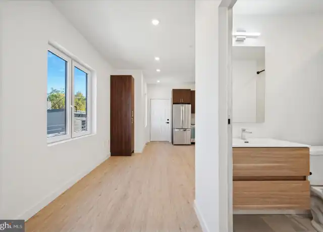 Property at 436 Diamond St Unit 2, Philadelphia, PA, 19122, 1 bed, 1 bath, [object Object]