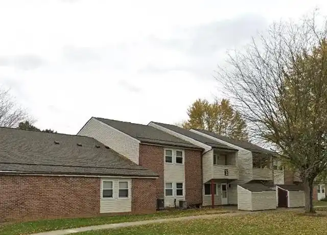 Property at 500 N Wentz St, Wapakoneta, OH, 45895, 1 bed, 1 bath, [object Object]