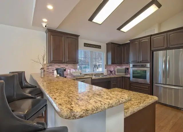 Photo of 2321 E Common St, New Braunfels, TX 78130