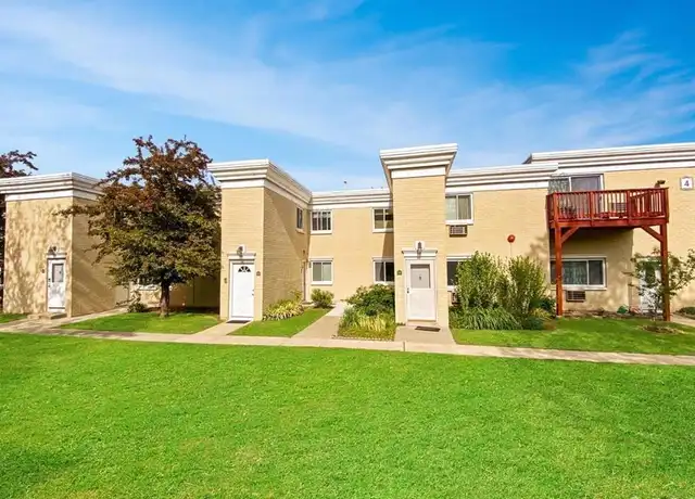 Property at 4 Lake Ave Unit 6B, East Brunswick, NJ, 08816, 1 bed, 1 bath, [object Object]