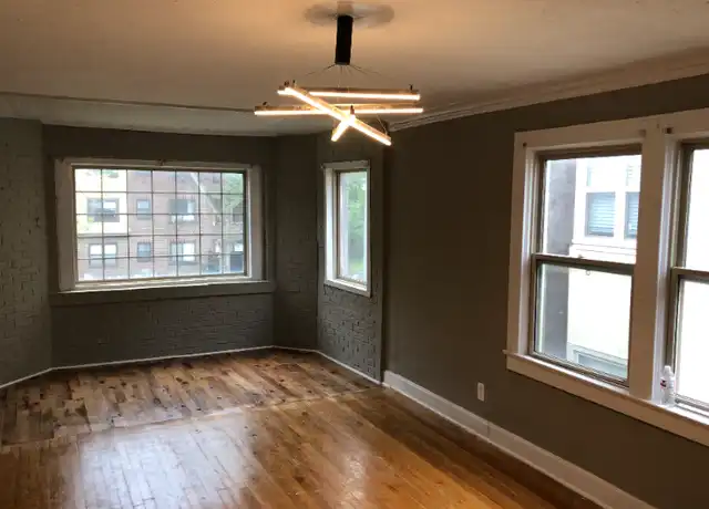Property at 4329 Roanoke Pkwy, Kansas City, MO, 64111, 2 beds, 1 bath, [object Object]