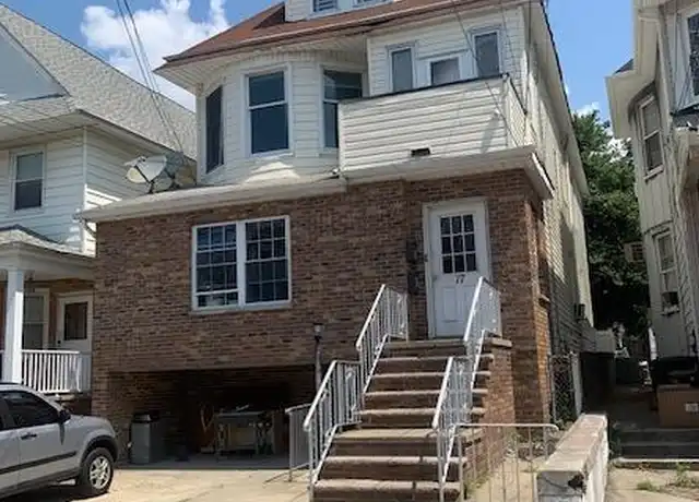 Property at 17 E 40th St, Bayonne, NJ, 07002, 3 beds, 1 bath, [object Object]