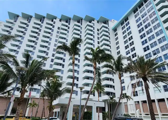 Property at 2899 Collins Ave #1545, Miami Beach, FL, 33140, 1 bed, 1.5 baths, [object Object]