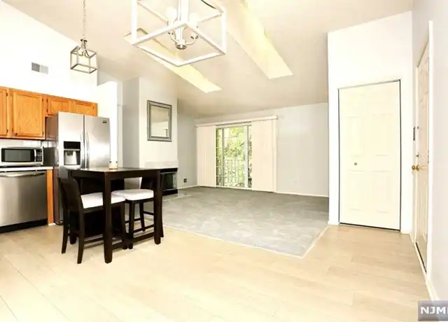 Property at 1093 Ash Dr, Mahwah, NJ, 07430, 2 beds, 2 baths, [object Object]