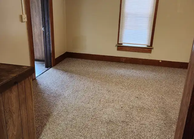 Property at 111 W Prospect St Unit 1, Mansfield, OH, 44907, 1 bed, 1 bath, [object Object]