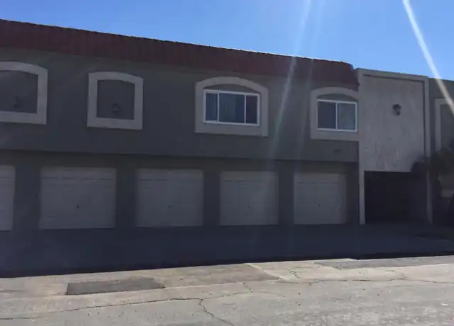 Property at 312 10th St Unit F, Huntington Beach, CA, 92648, 2 beds, 2 baths, [object Object]