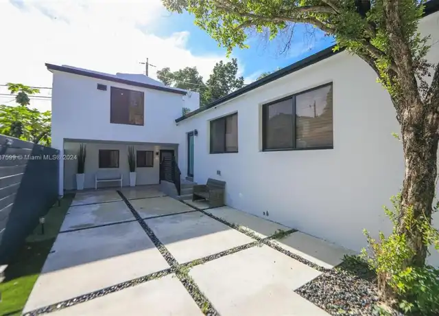 Property at 52 NE 47th St, Miami, FL, 33137, 2 beds, 1 bath, [object Object]