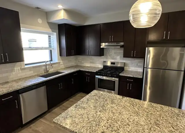 Property at 1140 Maple Ave, Evanston, IL, 60202, 2 beds, 2 baths, [object Object]