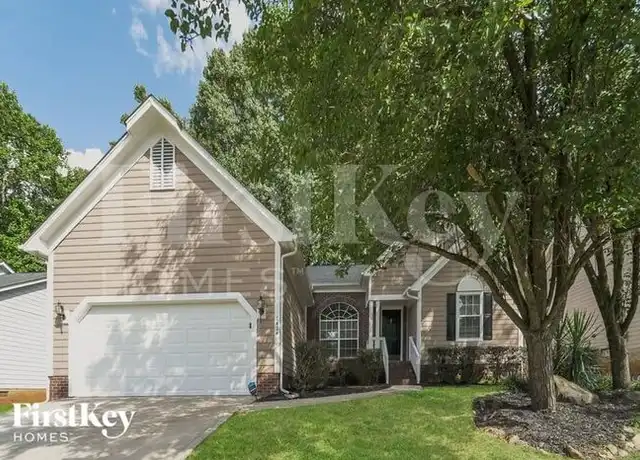 Property at 7424 Hubbard Woods Rd, Charlotte, NC, 28269, 3 beds, 2 baths, [object Object]