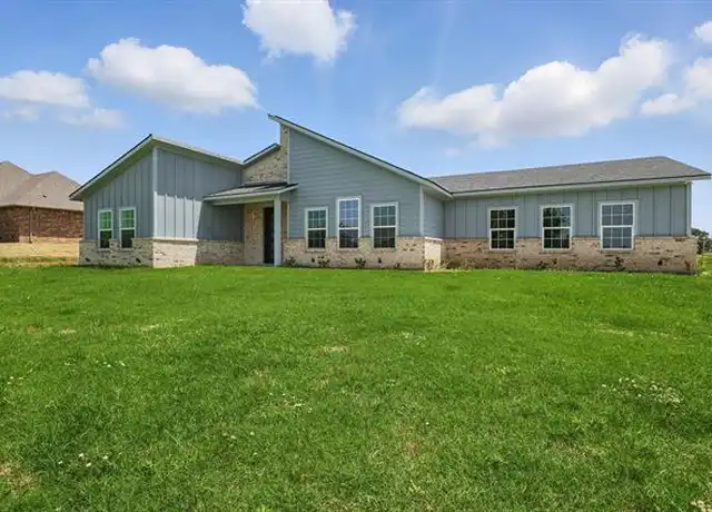 Property at 732 County Road 3424, Bridgeport, TX, 76426, 4 beds, 2.5 baths, [object Object]
