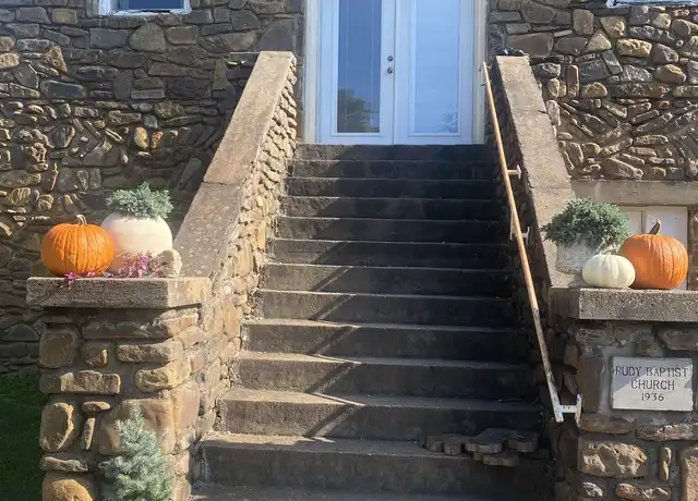 Property at 224 E Bell St Unit A, Rudy, AR, 72952, 2 beds, 1 bath, [object Object]