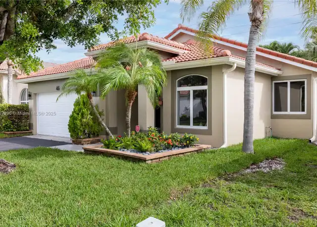 Property at 46 Gables Blvd, Weston, FL, 33326, 3 beds, 2 baths, [object Object]