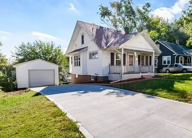 Property at 5519 Mason St, Omaha, NE, 68106, 1 bed, 1 bath, [object Object]