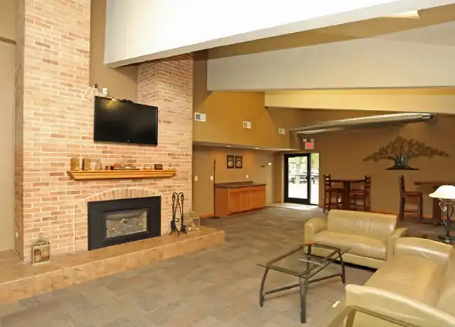 Property at Kensington Pointe Apartments - 405 Moorland Rd, Madison, WI, 53713, 1-2 bed, 1 bath, [object Object]