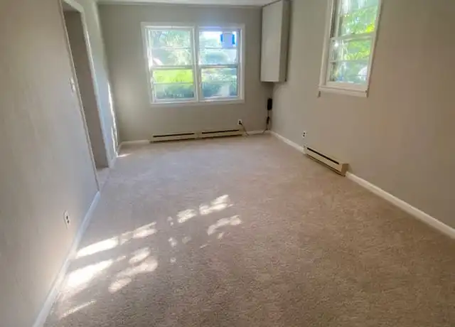 Property at 5911 Otley Dr, Alexandria, VA, 22310, 2 beds, 1 bath, [object Object]