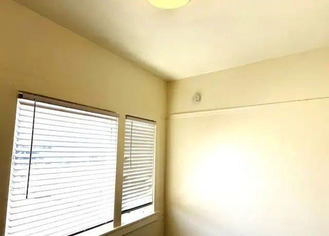 Property at 2802 68th Ave Unit 2, Oakland, CA, 94605, 1 bed, 1 bath, [object Object]