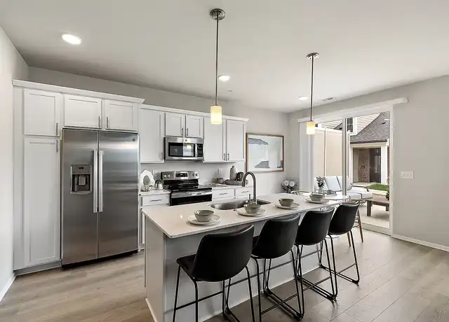 Property at Parkways of Auburn Hills - 124 Optimist, Auburn Hills, MI, 2 beds, 2-2.5 baths, [object Object]
