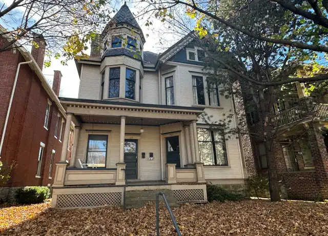 Property at 105 W Hubbard Ave Unit 105 Upper, Columbus, OH, 43215, 3 beds, 2 baths, [object Object]