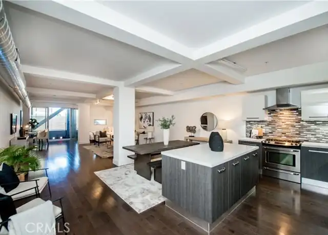 Property at 433 Pine Ave, Long Beach, CA, 90802, 1 bed, 1 bath, [object Object]
