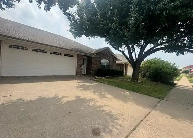 Property at 1008 Teresa Ct, Granbury, TX, 76048, 2 beds, 2 baths, [object Object]