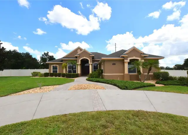 Property at 3203 Highlands Lakeview Cir, Lakeland, FL, 33812, 5 beds, 3 baths, [object Object]