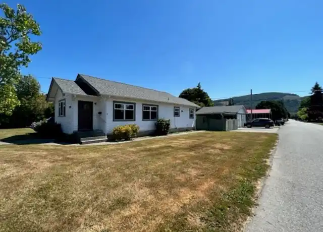 Property at 801 Jameson St, Sedro Woolley, WA, 98284, 2 beds, 2 baths, [object Object]