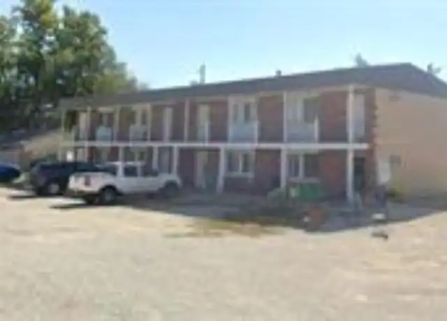 Property at 708 N Lincoln St, Thomasboro, IL, 61878, 1 bed, 1 bath, [object Object]