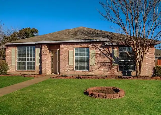Property at 212 Susan Way, Red Oak, TX, 75154, 3 beds, 2 baths, [object Object]