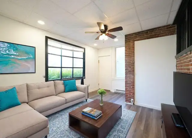 Property at 402 N Church St Unit 2, West Chester, PA, 19380, 1 bed, 1 bath, [object Object]