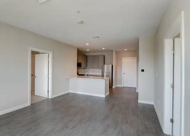 Property at Halstead Salem Station - 72 Flint St, Salem, MA, 01970, 1-2 bed, 1-2 bath, [object Object]