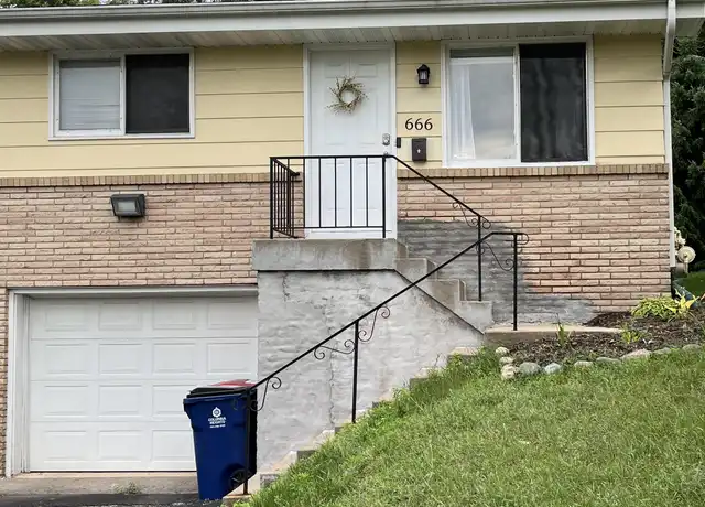 Property at 666 47 1/2 Ave NE, Minneapolis, MN, 55421, 2 beds, 1 bath, [object Object]