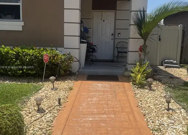 Property at 798 NE 43rd St Unit B, Oakland Park, FL, 33334, 3 beds, 2 baths, [object Object]