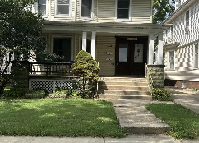 Property at 717 S Douglas Ave Unit A, Springfield, IL, 62704, 2 beds, 1 bath, [object Object]