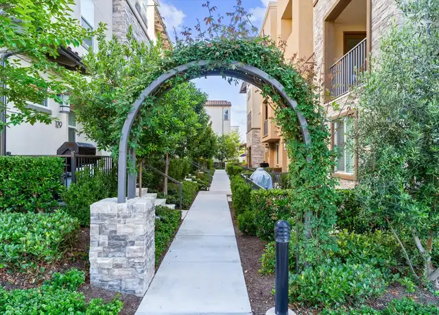 Property at 133 Hideaway Loop, Mission Viejo, CA, 92692, 4 beds, 3.5 baths, [object Object]