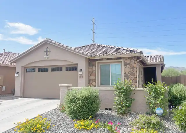 Property at 2239 W Donner Dr, Phoenix, AZ, 85041, 4 beds, 2 baths, [object Object]