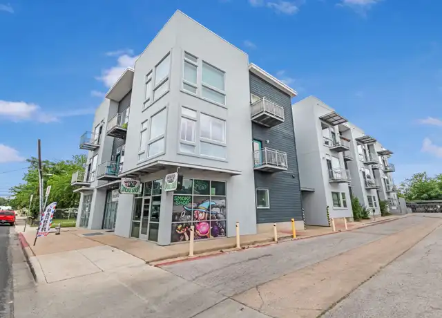 Property at 2931 E 12th St, Austin, TX, 78702, 1 bed, 1 bath, [object Object]
