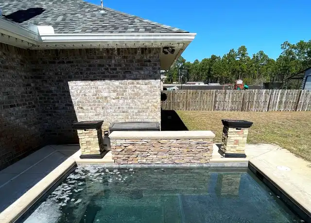 Property at 2208 Smallwood Dr, Navarre, FL, 32566, 4 beds, 3 baths, [object Object]