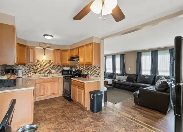 Property at 71 Silver Lake Ave Unit 71, Newton, MA, 02458, 3 beds, 2.5 baths, [object Object]