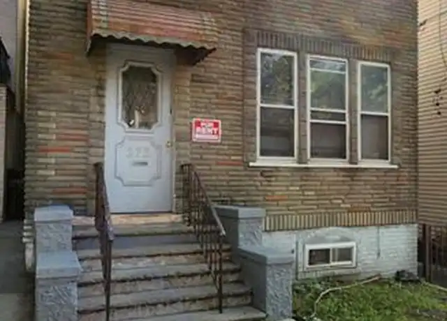 Property at 273 Manhattan Ave Unit 1, Jersey City, NJ, 07307, 3 beds, 2 baths, [object Object]